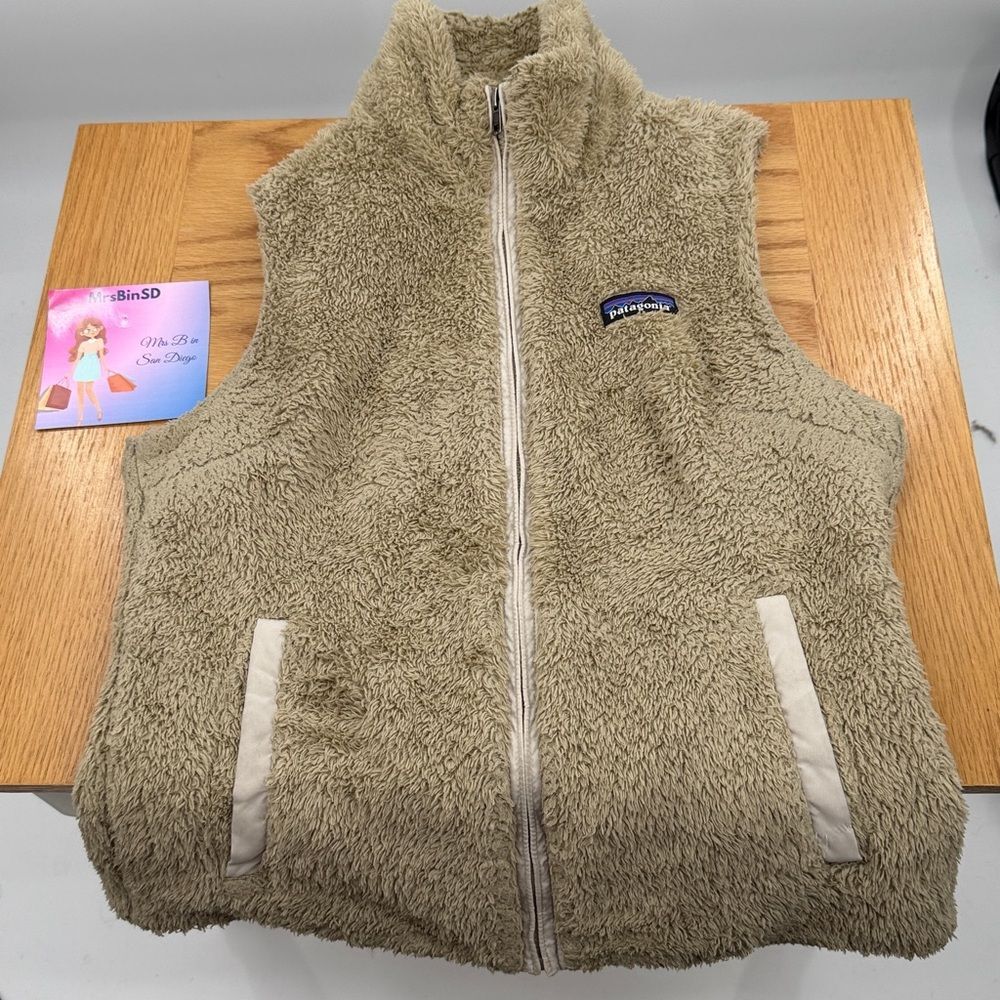 Patagonia Women's Los Gatos Fleece Vest Fleece Vest - Tan S Retail $119